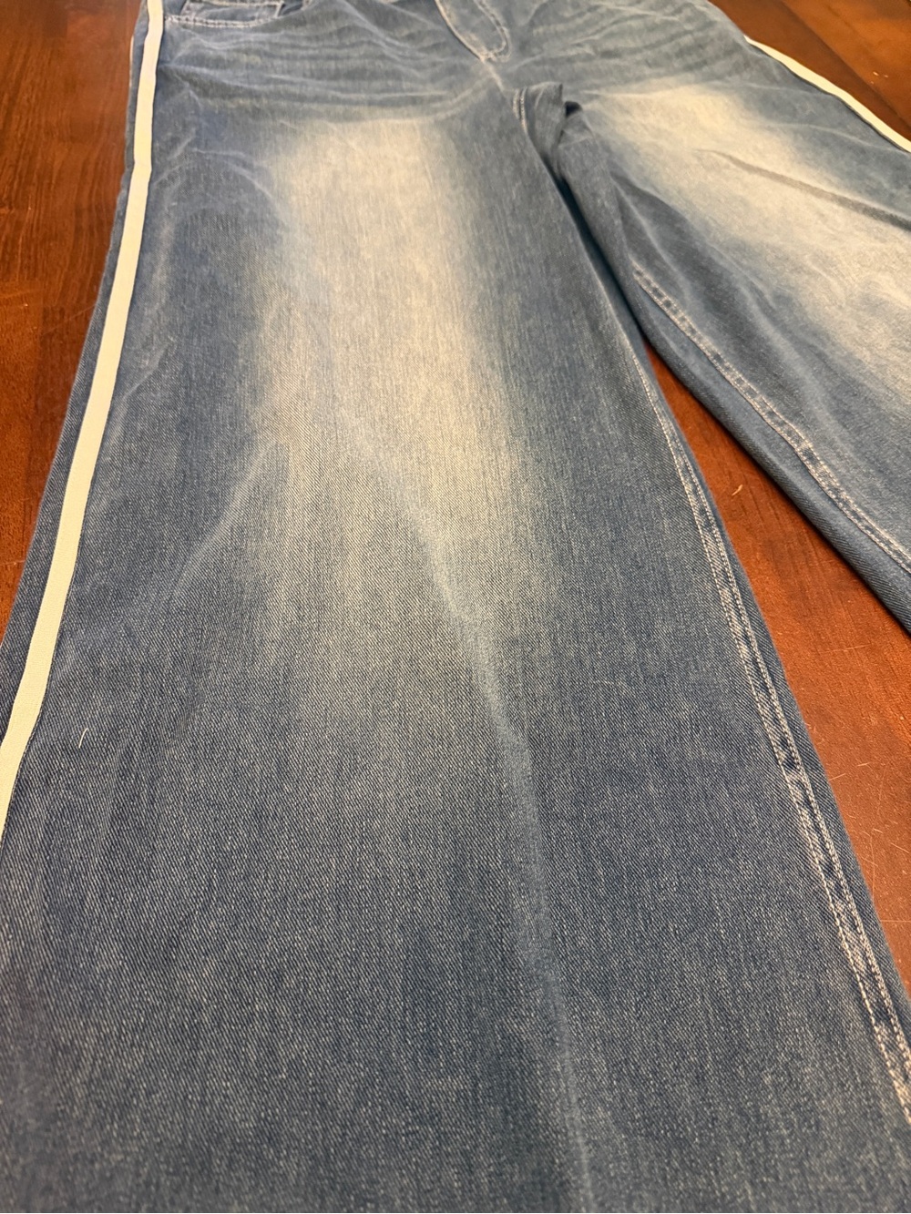 Halara Flex™ High Waisted Stripe Wide Leg Casual Jeans. - Picture 4 of 12